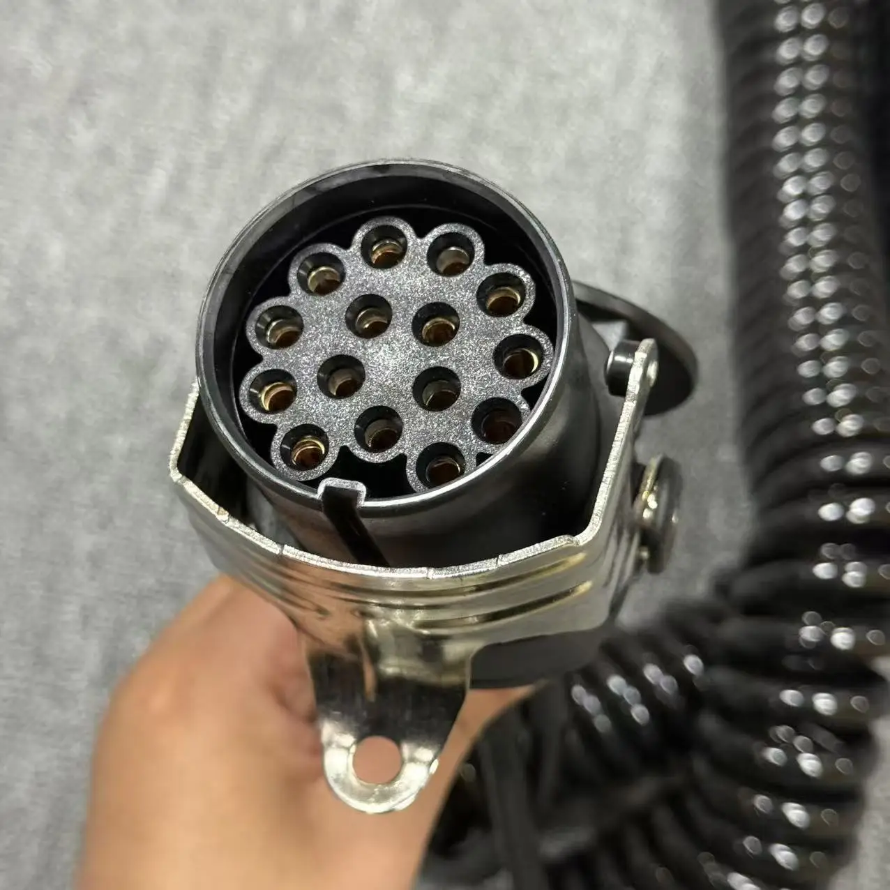 【トレーラーケーブル】 楽天市場】トレーラー ケーブル 7芯ケーブル (1m単位 切り売り