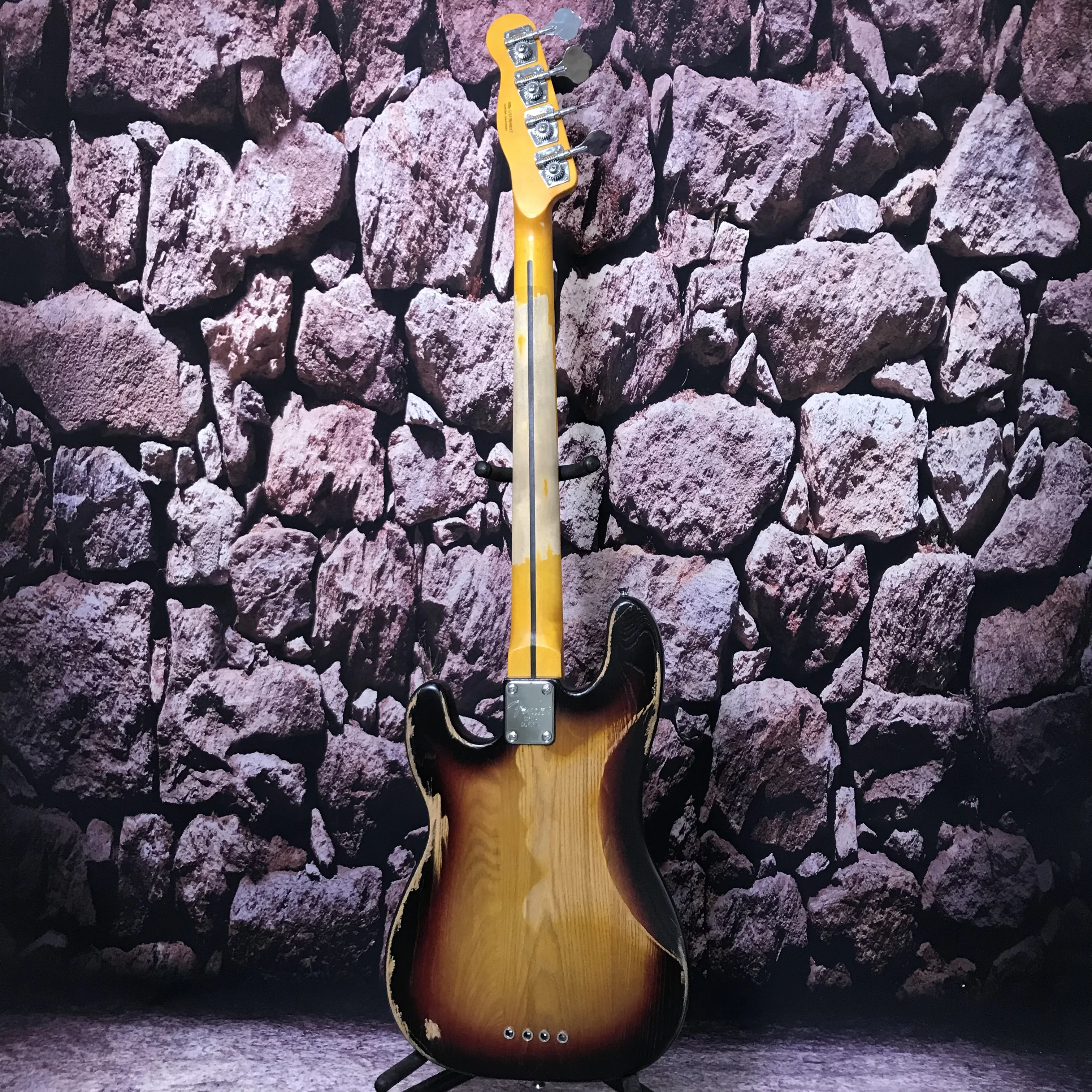 factory electric guitar bass 3TS color hand made heavy relic 4strings