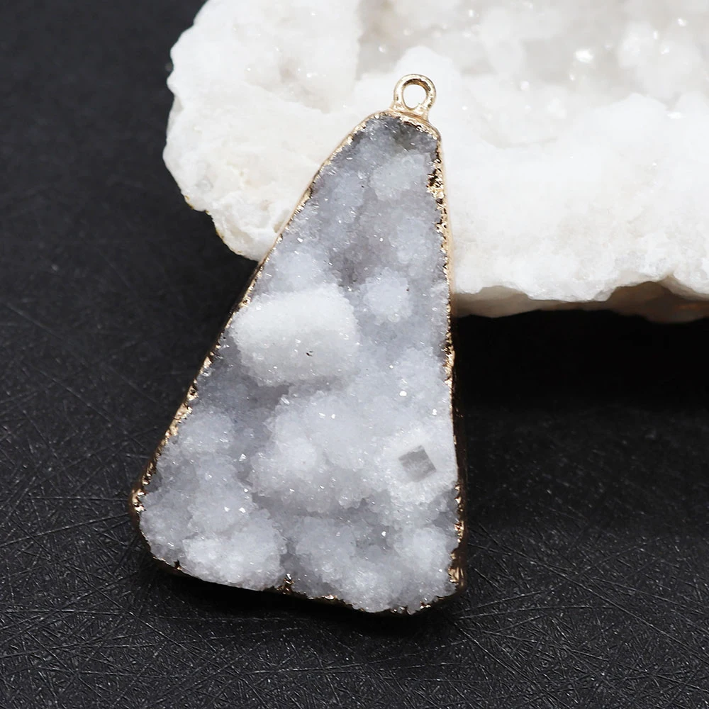

Triangle Natural Stone Dryzy Crystal Charms DIY Accessories for Making Necklaces Earrings Fashion Jewelry Drusy Crystal Pendants
