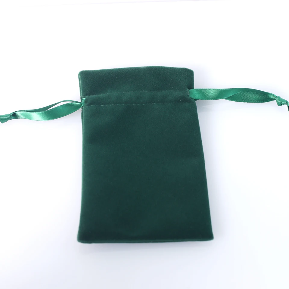 Darling Souvenir 25 Sacchetti Regalo In Velluto Con Cordoncino - Per Bomboniere, Matrimoni, Festa, Ringraziamento (Verde Menta, 20x25 Cm) - 3