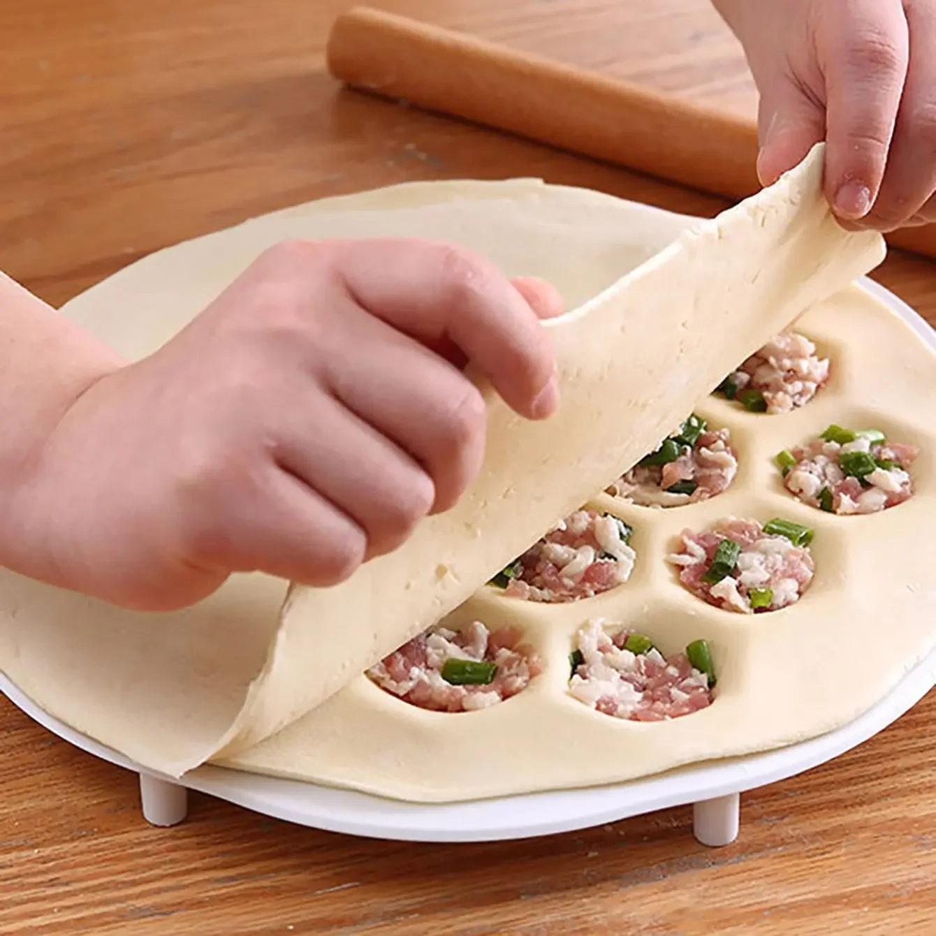 1pc-Simple Chinese Dumplings Mould Kitchen Dough Press Ravioli Making Mold Pastry Tool Gadgets
