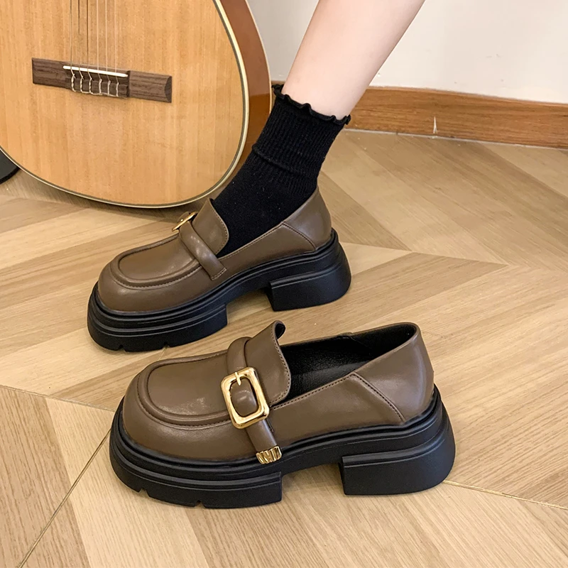 

Туфли женские с круглым носком, оксфорды на плоской подошве, универсальные лоферы на платформе, меховые, черные, в британском стиле, повседневная обувь на осень