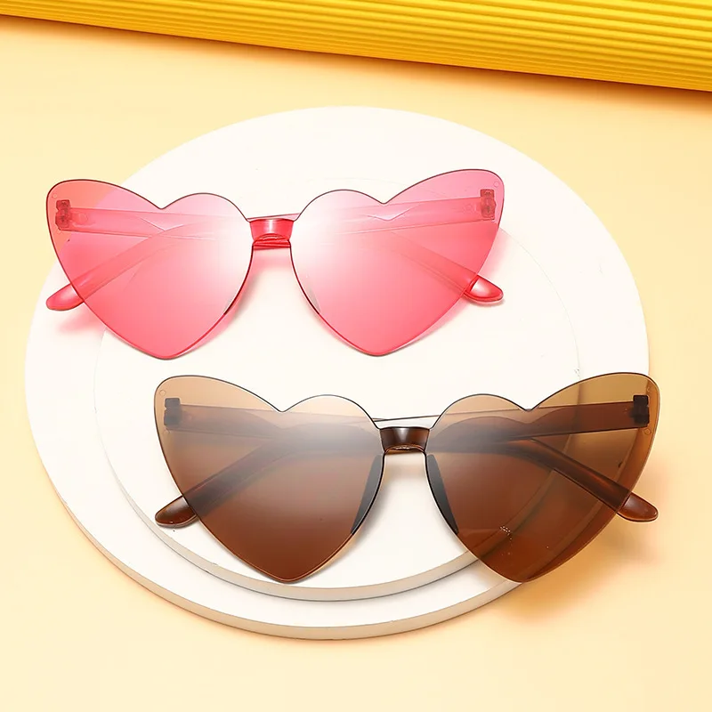 

Thin Peach Heart Sunglasses Women Solid Colors Sun Glasses Men Frameless One-Piece Eyeglasses for Party Cosplay Eyewear