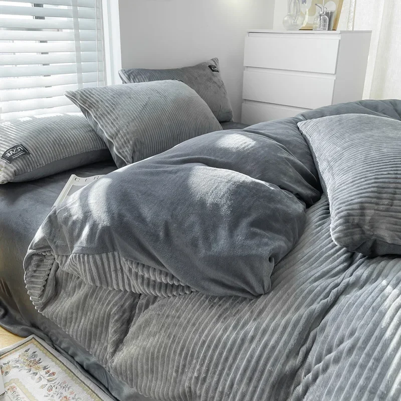 

Wholesale coral velvet bed sheets, duvet covers, flannel duvet covers, and plush on milk velvet bed sets