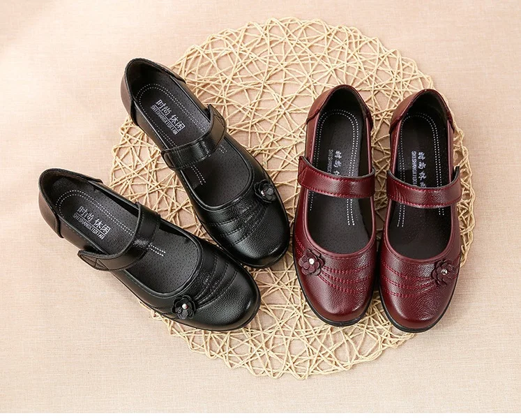 New Black Flat Spring Shoes Comfortable Elderly Woman Mary Jane Flats Lady 1980s Retro Student Uniform Office Shoes Big Size 42