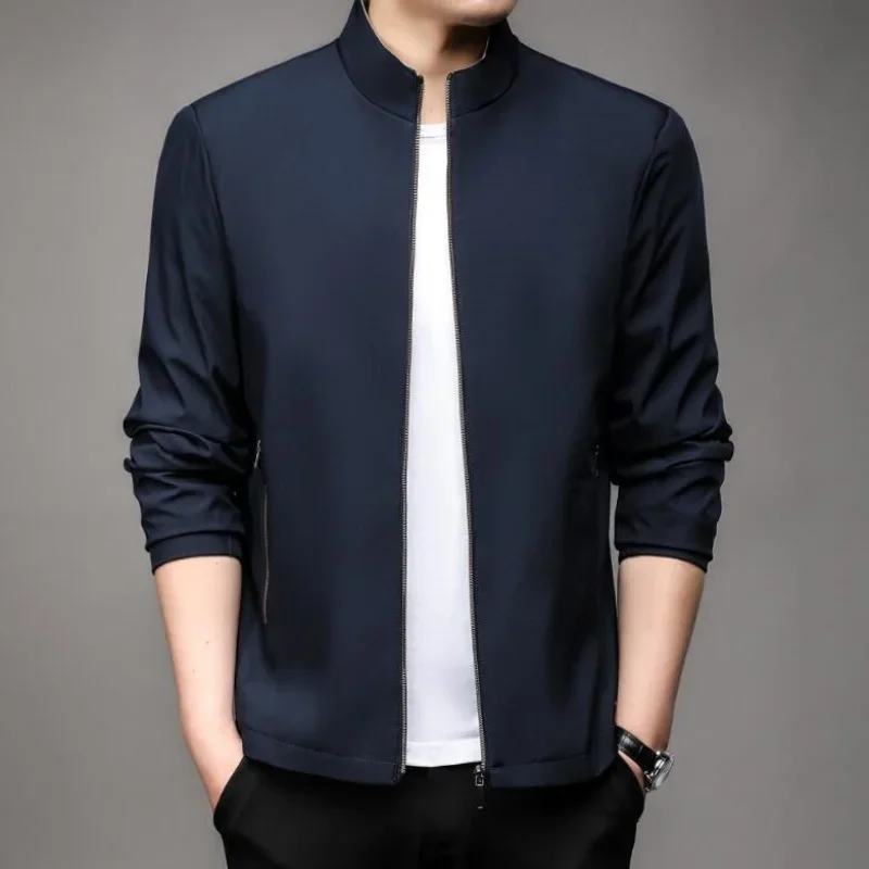 

Куртка мужская демисезонная с воротником-стойкой, однотонная, на молнии