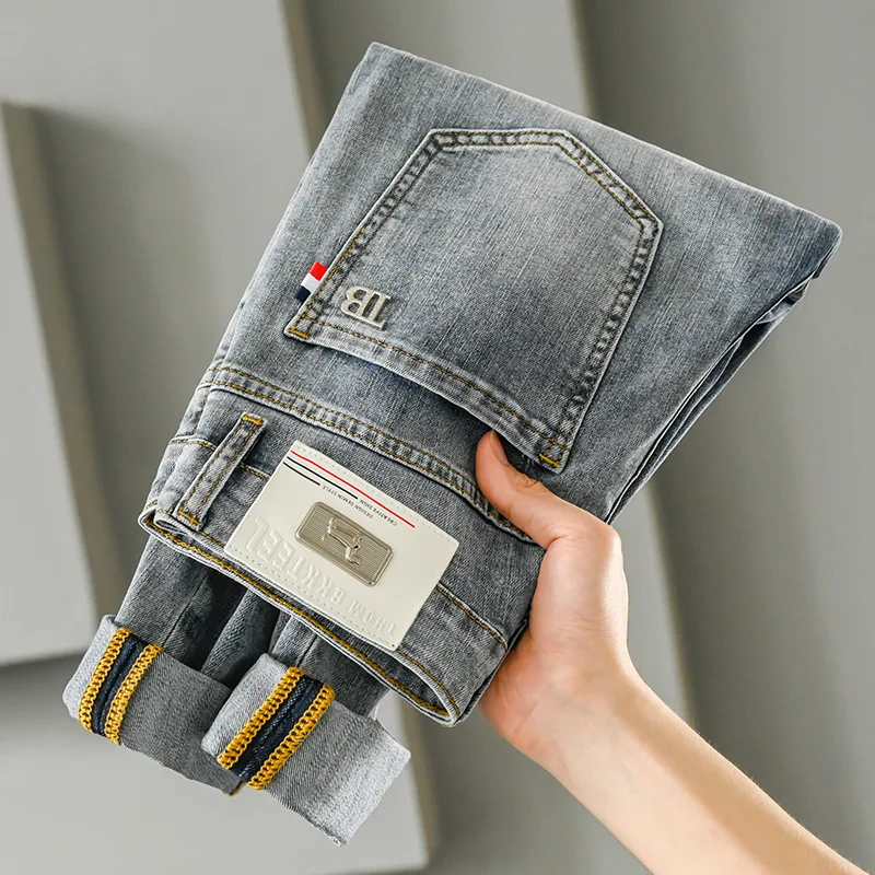 Рисунок 2 - Джинсы мужские ярко-синие