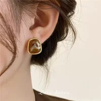 European Trend New High Design Luxury Amber Earrings For Women Fashion French Retro Style Jewelry Girl Gift Accessories 1