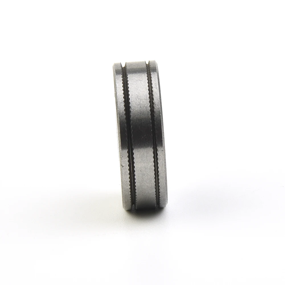 

1 Pc Wire Feed Roller Parts 0.6/0.8 0.8/1.0 V Groove 0.023"-0.030" Stainless Steel 7 X 7mm For Wire Feeder Tools