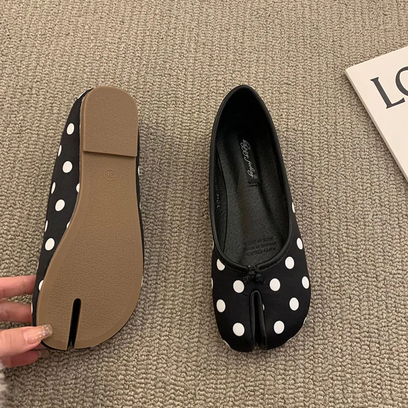 النساء الشقق تابي النينجا أحذية امرأة السيدات ستوكات الجلود مريح الشقق سبليت تو النعال لينة أسفل المتسكعون الصلبة موجز لا