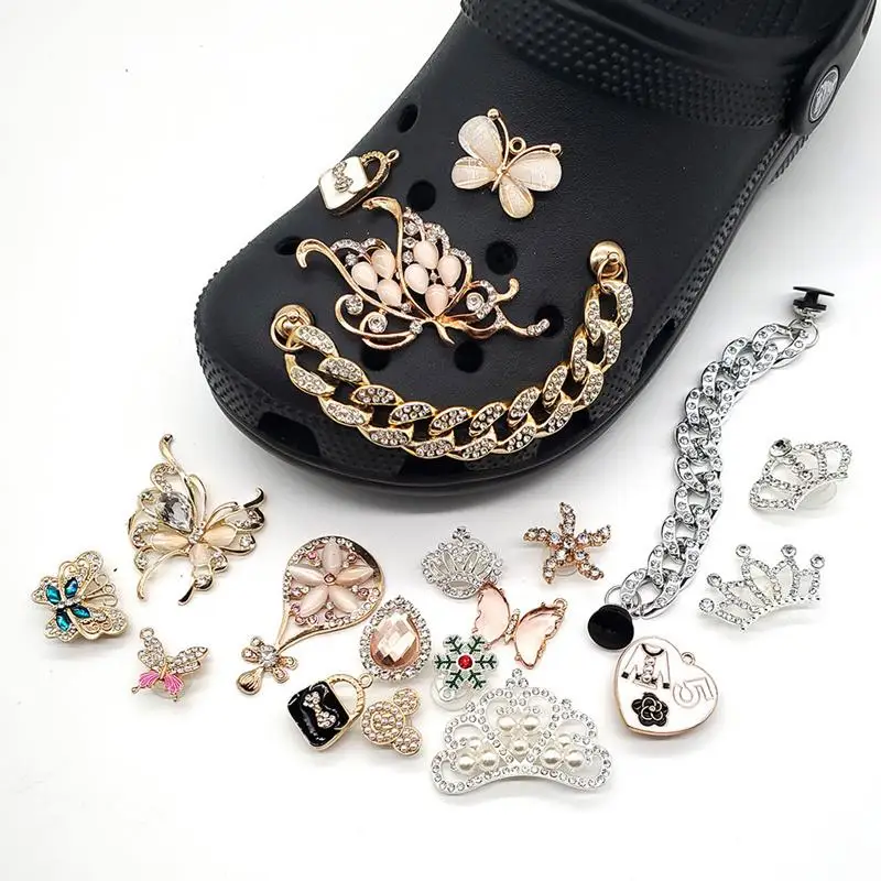  Croc Charms 13pcs For Clog Sandals Decoration Pearl Flowers  Shoe Charms Jewelry Diamond Charms With Chain : Clothing, Shoes & Jewelry