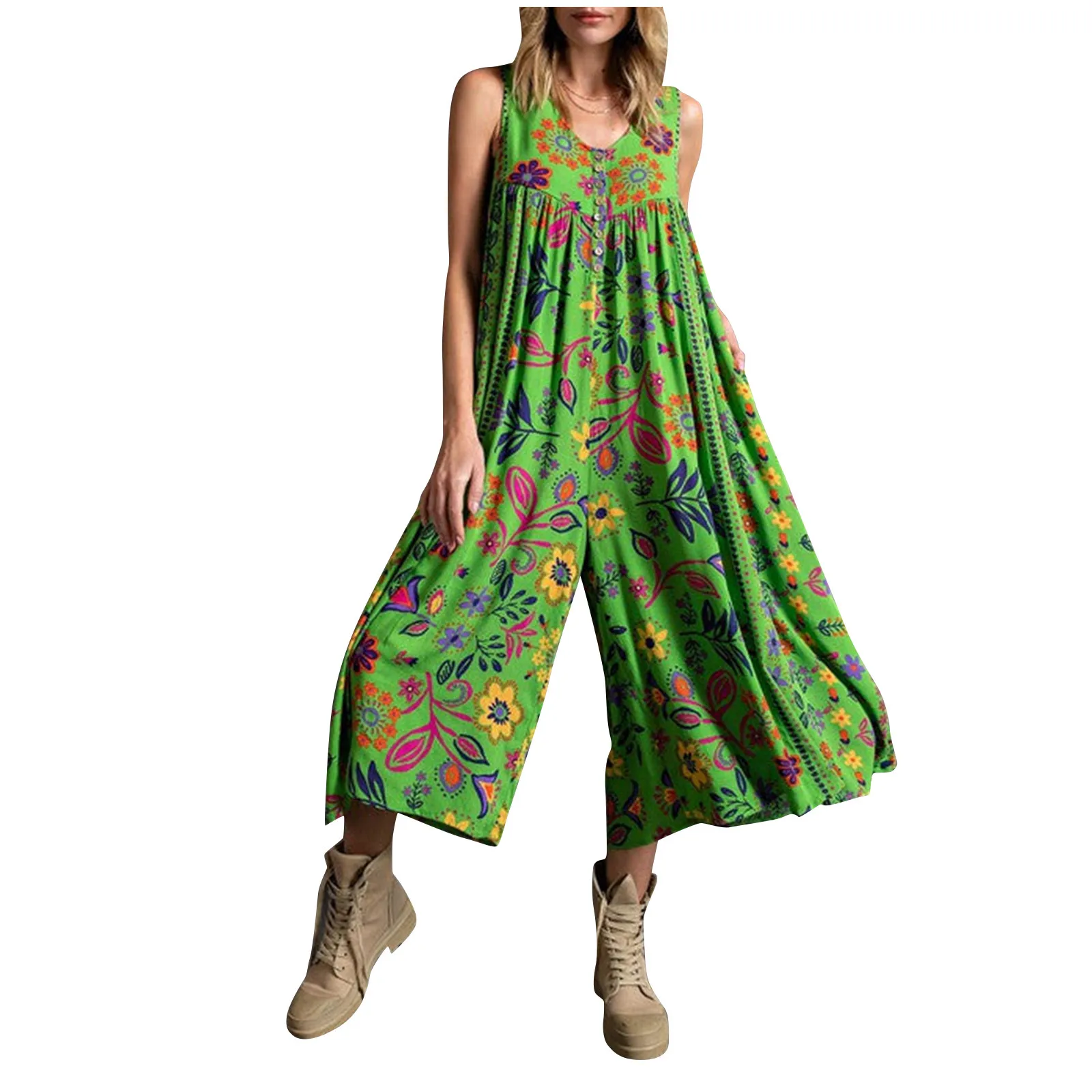 Рисунок 4 - Женский комбинезон с V-образным вырезом