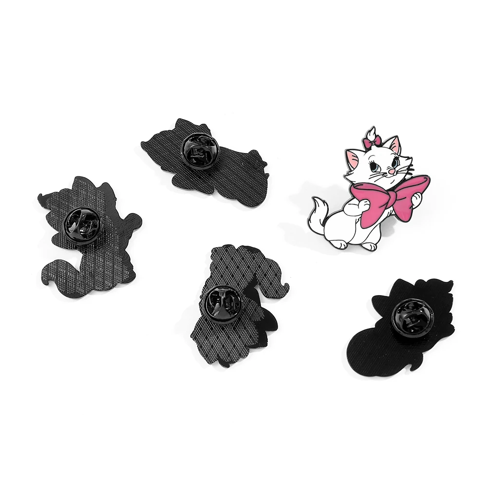 Anime The Aristocats Brooch 5 Pcs Elegant Marie Cat Enamel Pin Metal Emblem Jewelry Backpack Clothing Accessories Festival Gift