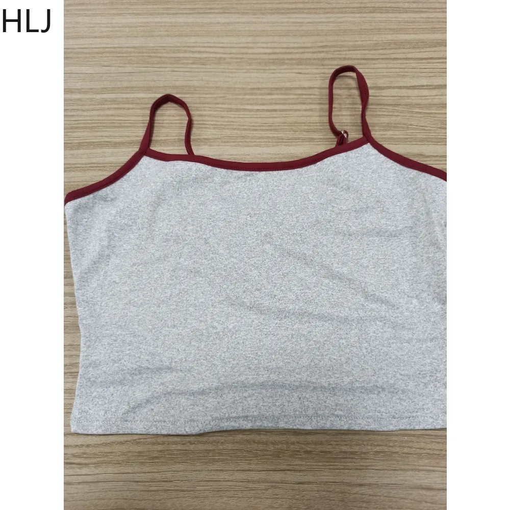 Рисунок 5 - Женский спортивный костюм HLJ