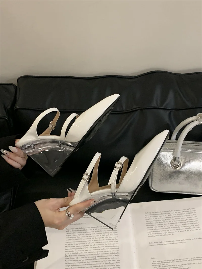 Liyke pumps color variations