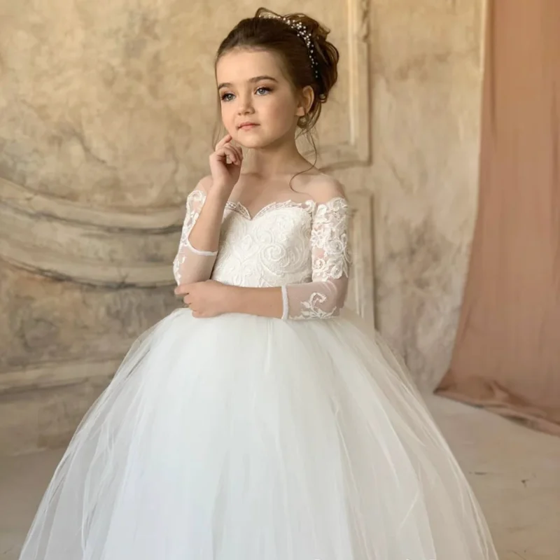 

Flower Girl Dresses Ivory Tulle Appliques With Bow 3/4 Sleeve For Wedding Birthday Party First Communion Gowns