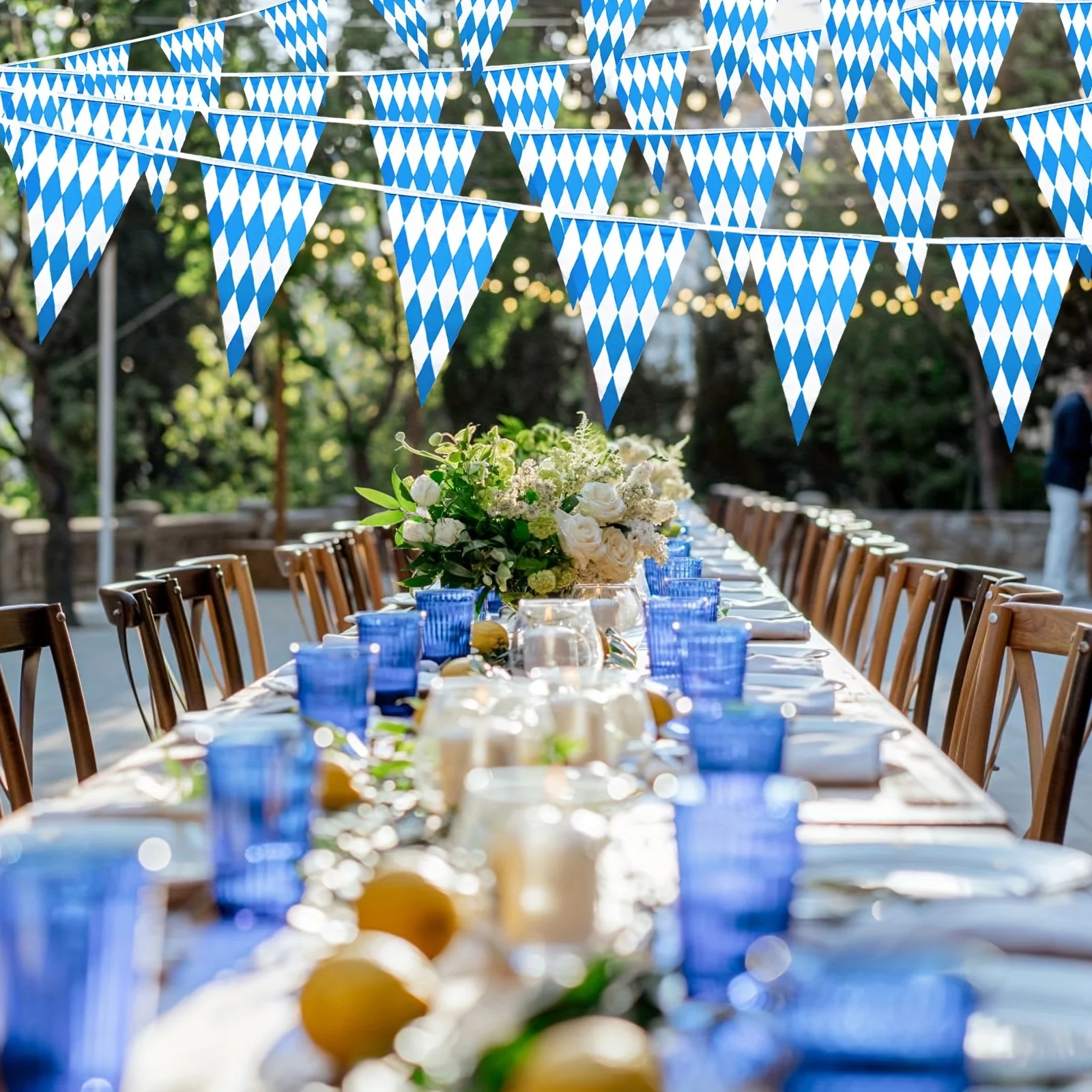 1PC Oktoberfest Pennant Banner Flag Bavarian Flags Blue White Checkered Triangle Banner Supplies Outdoor Indoor Decor