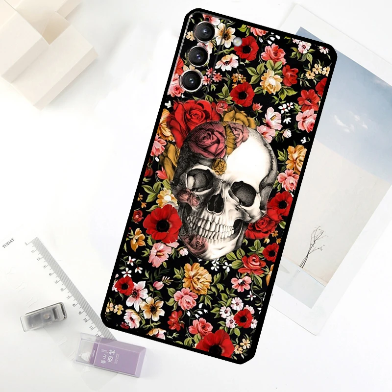 Gothic Horror Skull Phone Case Cover