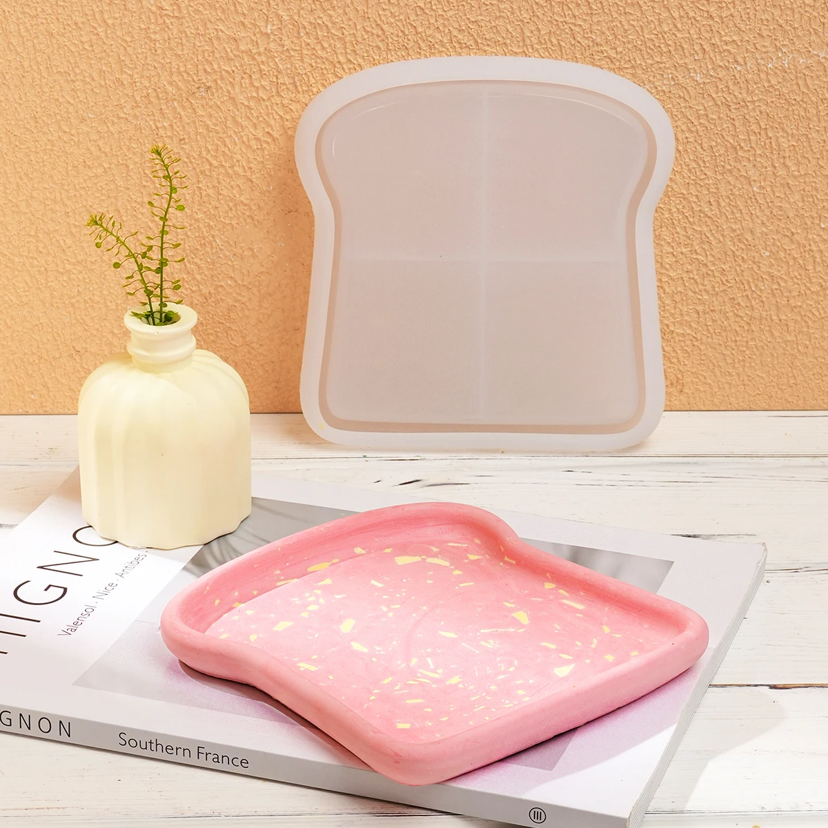 Silicone Mold Cheese Tray Plum Blossom Shape DIY Sandwich Kitchen Storage Plate Gypsum Drop Gum Resin Mould Home Decor Crafts