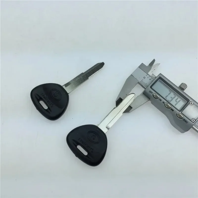 Car Keys Single Key Blank Keys Embryo 4pcs For Jiaodong South Delica