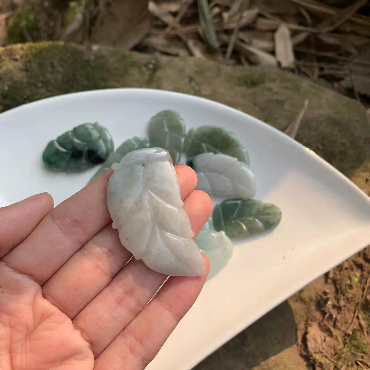 Natural Myanmar JADE LEAF Jadeite Pendant Necklace high-end gift Pendant Necklaces Leaf