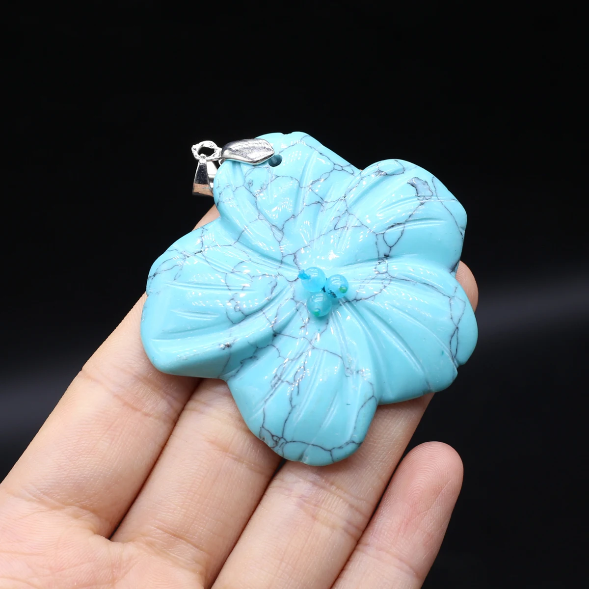 5PCS Wholesale Natural Semiprecious Stone Random Color Five petal Flower Shape Pendant Jewelry Making DIY Necklace Accessories