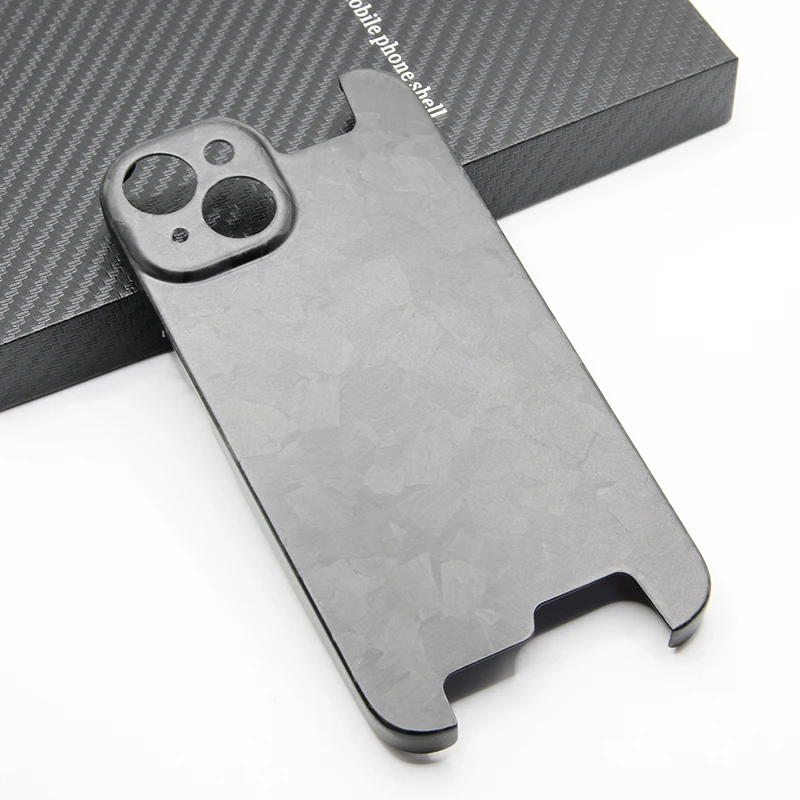 

Carbon fiber case For Apple 13 iPhone13 Ultra-thin, ultra-light, high-strength protective sleeve half-enclosed hard shell
