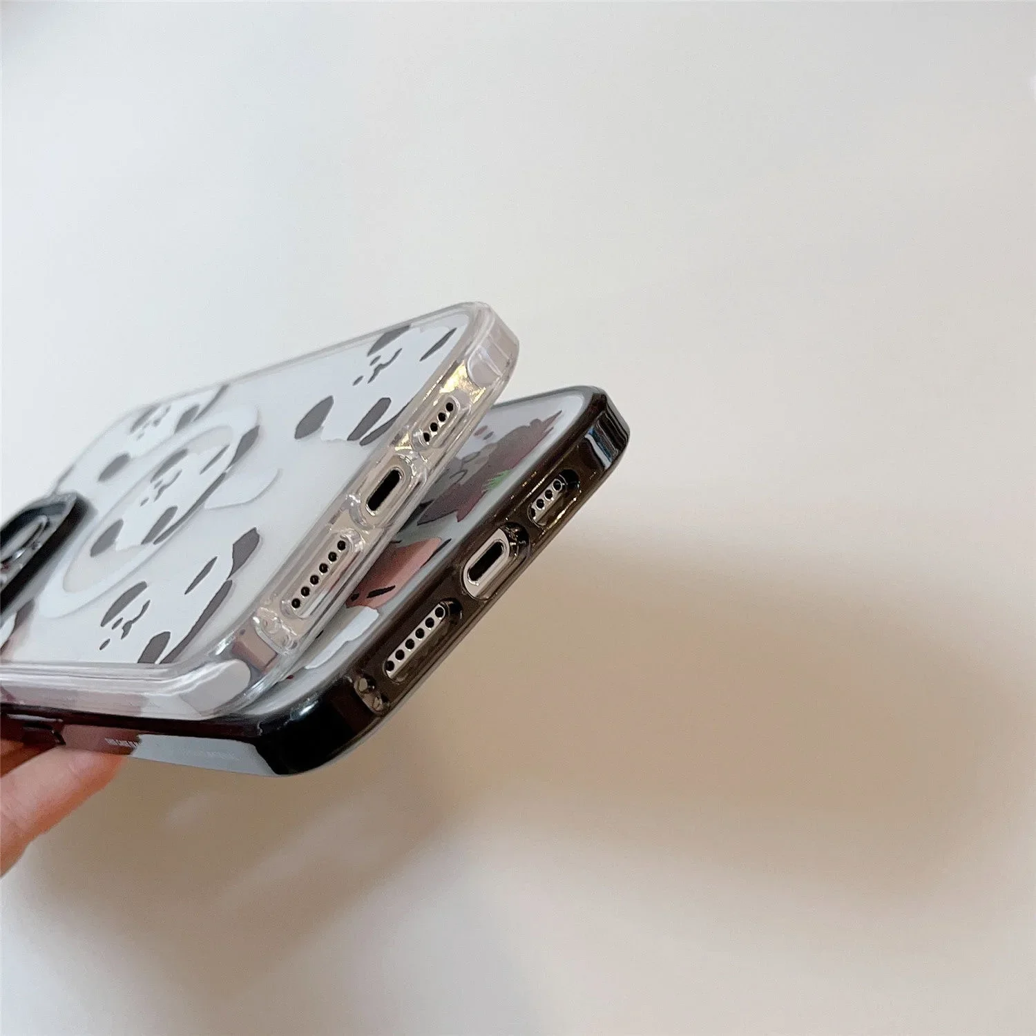 MagSafe Acrylic Cartoon Bear Phone Case Cover for IPhone 11 12 13 14 15 Pro Max Case for IPhone 15 Pro Max