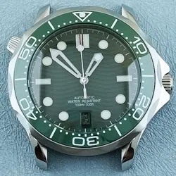 Stainless Steel Sapphire Diving Watch Case with Transparent Back and Waterproof Design (NO.7 green dial)