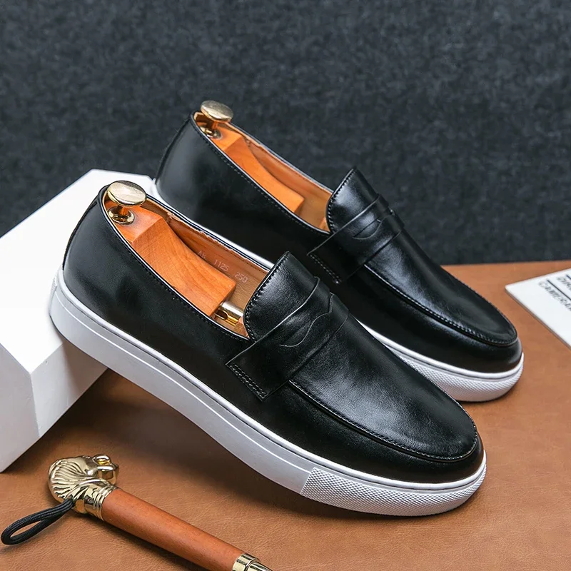 Luxury Brand Business Leather Shoes Loafers Men Shoes Fashion Business Casual Wedding Party Classic Fringe Gentleman Dress Shoe