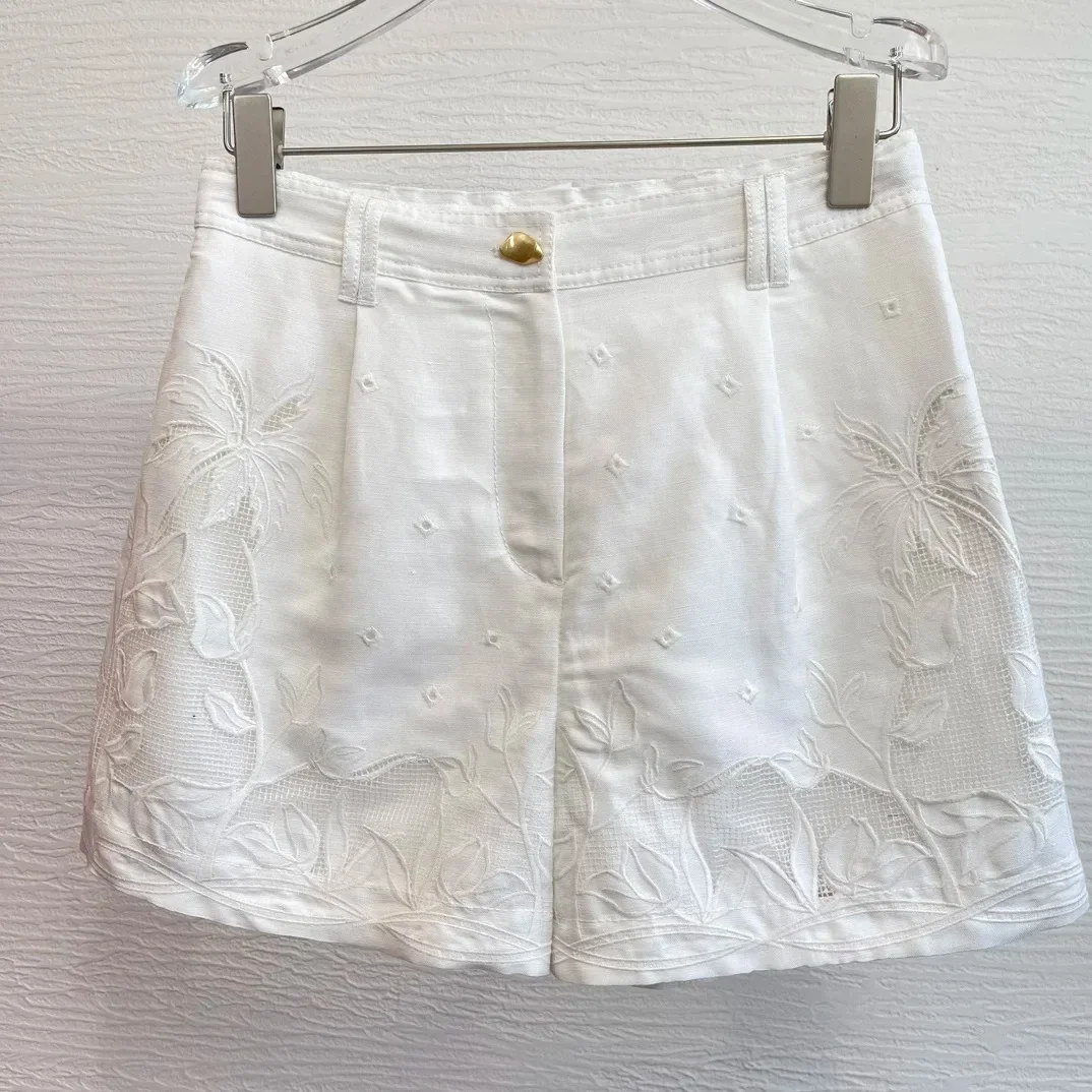 

2024 New Summer White Embroidery Shorts