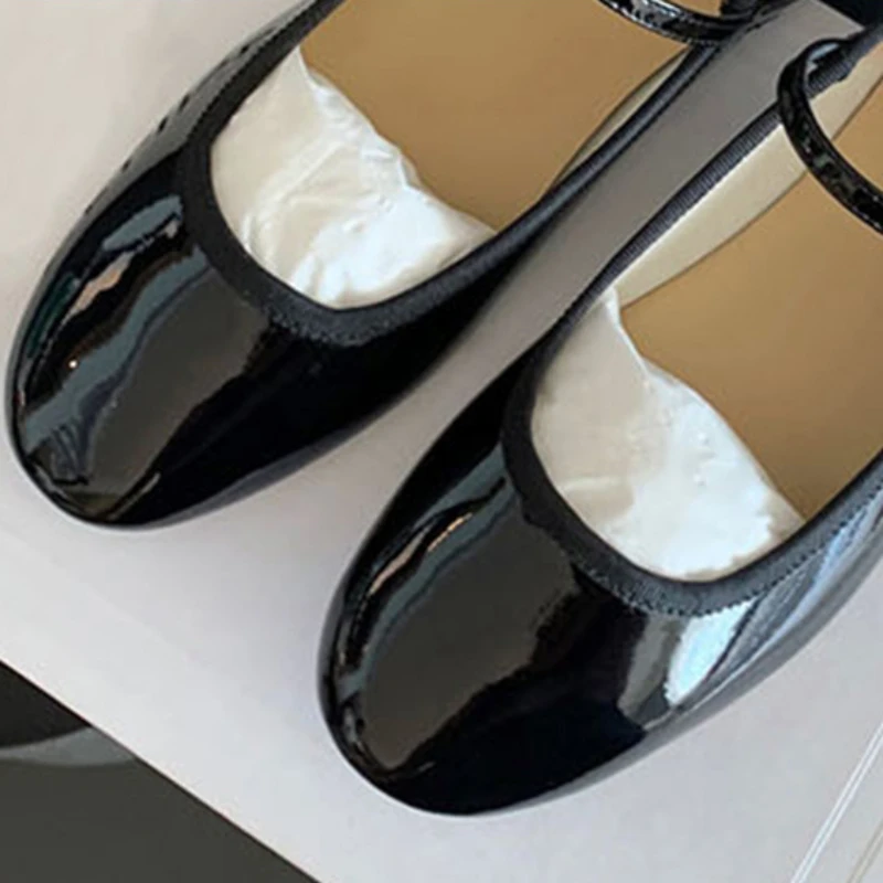 Women Flats Mary Jane Ballet Shoes Female Round Toe Glossy Leather Flats Female Dance Ballets Party Ball Bridal Wedding Shoes 6