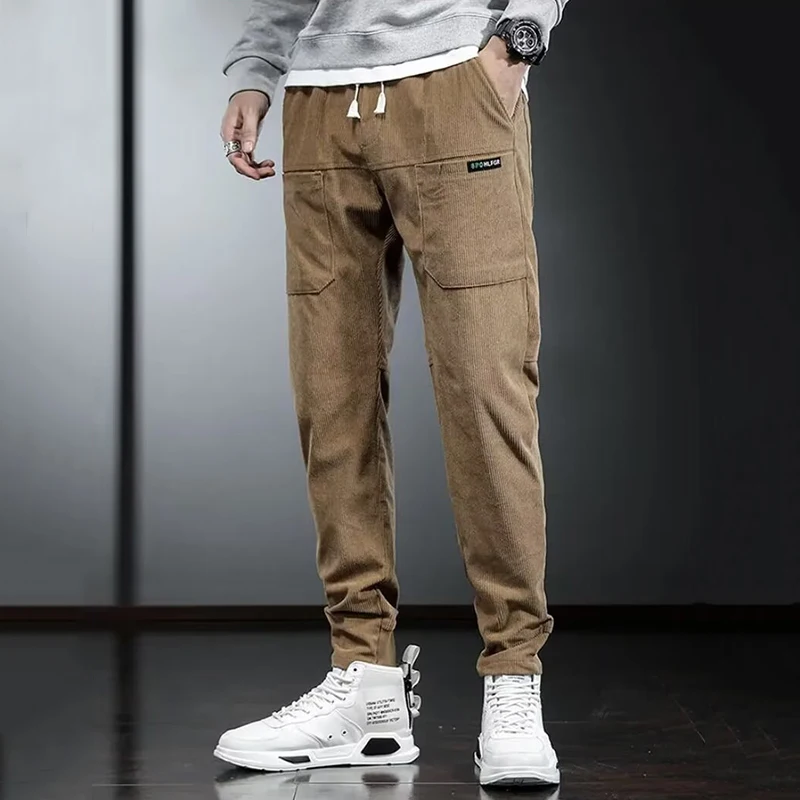 Autumn Winter Men's Stylish Thermal Corduroy Pants Comfortable Plush Narrow Leg Trousers Daily Elastic Waist Straight Leg Pants 2