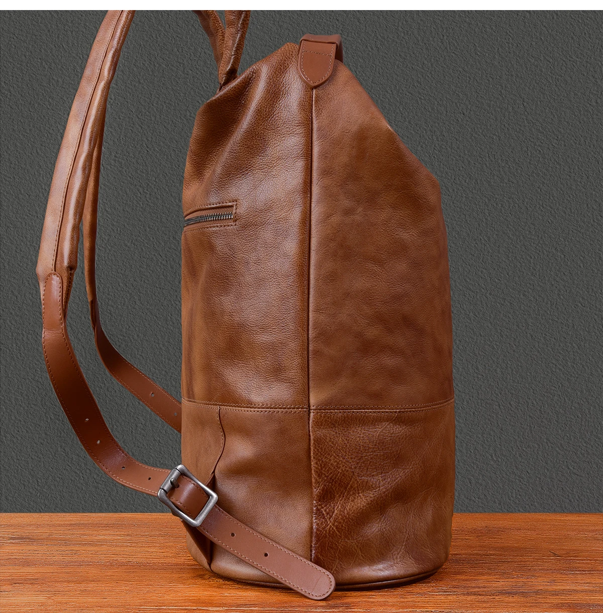Retro New Genuine Leather Men's Backpack Travel Backpacks Large Capacity Laptop Bag Cowhide Schoolbag Bucket Backpack