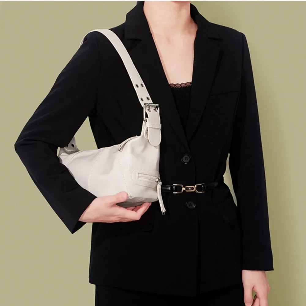 The Single Shoulder Bag European and American Retro Motorcycle Bag Small Niche Design Hand-Held Underarm Retro Law Stick Bags
