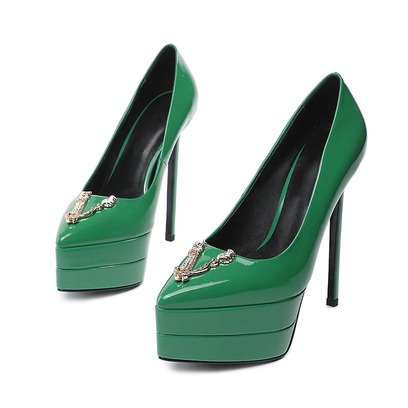 High heels sole detail