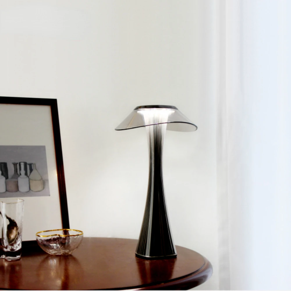 

Creative Table Lamp Nordic Desk Light Art Simple LED Usb Lights/Eye Protection Reading&Living Room Bedroom Home Decor