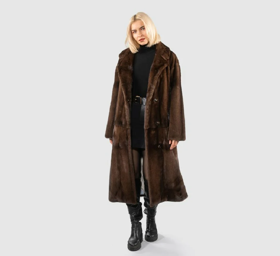 European street style mink fur coat – winter outerwear | Vexaro