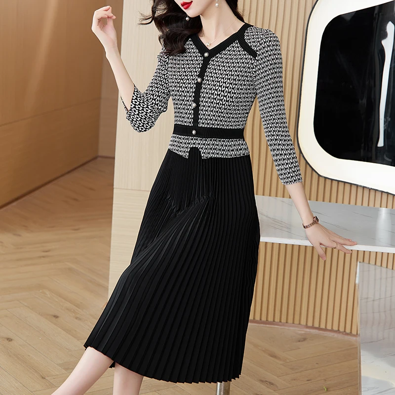 

Sanzhai Pleated Print Dress 2023Autumn New Elastic Large Waist Slim Knee Length Pleated Dress V-neck Small Fragrant A-line Dress