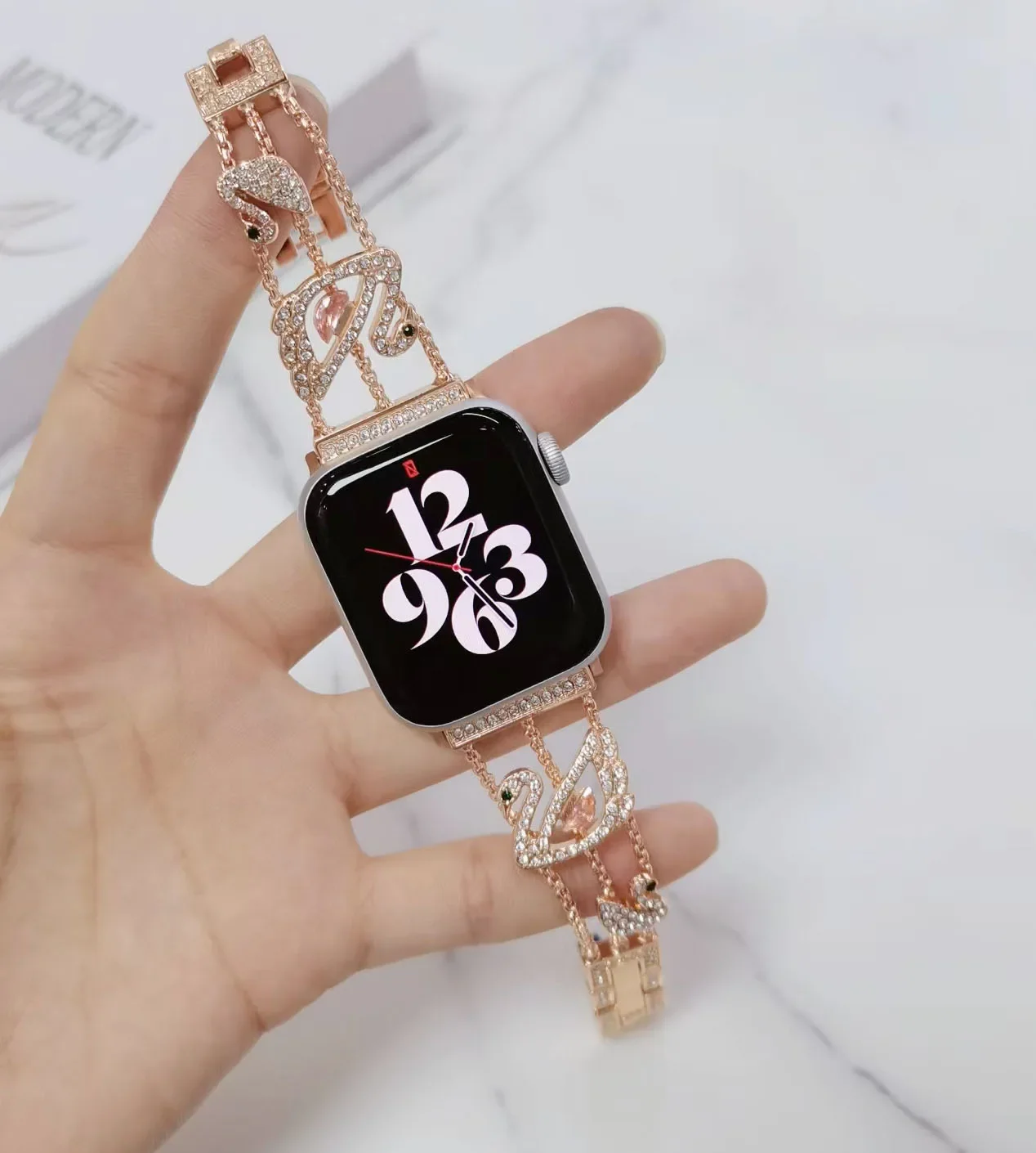 Metal＋Diamond Strap For Apple Watch 49mm 45mm 44mm 42mm 41mm 40mm Stainless Steel Swan Style Bracelet iWatch 8 7 6 5 4 3 SE Belt