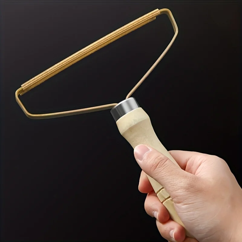 Stainless Steel Dog Hair Removal Tool with Metal Blade, Pet Hair and Fluff Cleaning Brush for Carpets, Clothing, and Upholstery