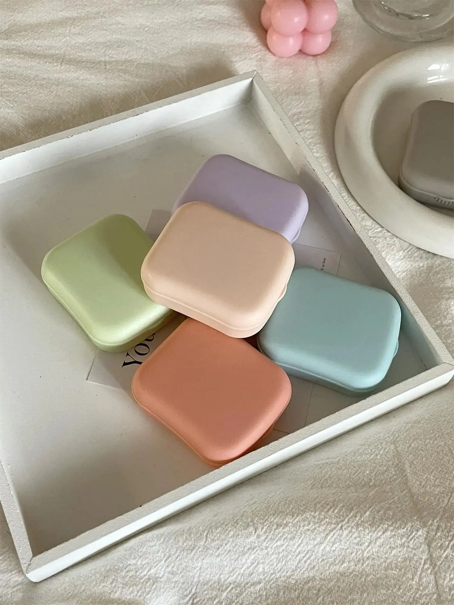 Matte Minimalist Contact Lens Case-Compact Aesthetic Design with Mirror & Tweezer, Portable Travel Essentials for Colored Lens