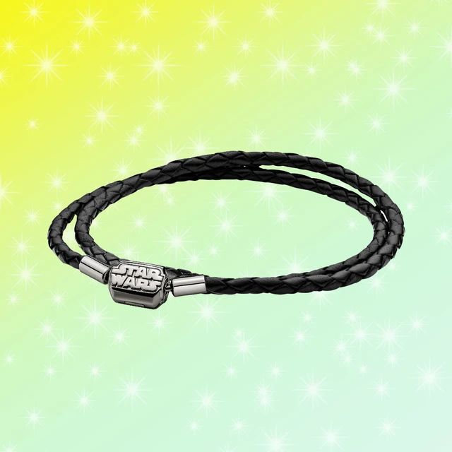 Pandora leather bracelet broken after few weeks. Is this normal? Should I  use the guaranty? Anyway to avoid this happening? : r/jewelry