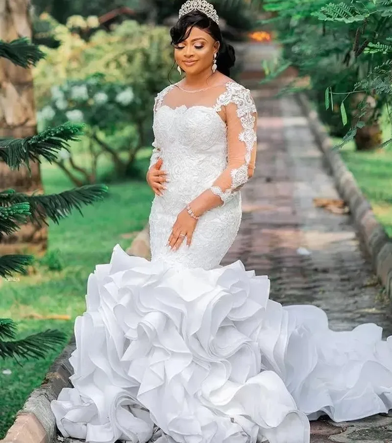 

Plus Size Arabic Aso Ebi Luxurious Lace Mermaid Wedding Gowns Sheer Neck Long Sleeves Tiers Bridal Dresses Vestidos De Noiva
