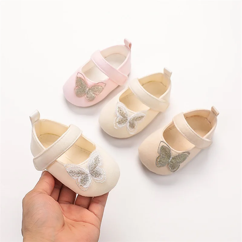 Suefunskry Baby Girl Walking Shoes 3D Non-Slip Soft Sole Princess Shoes Cute Mary Jane Flats for Spring Fall