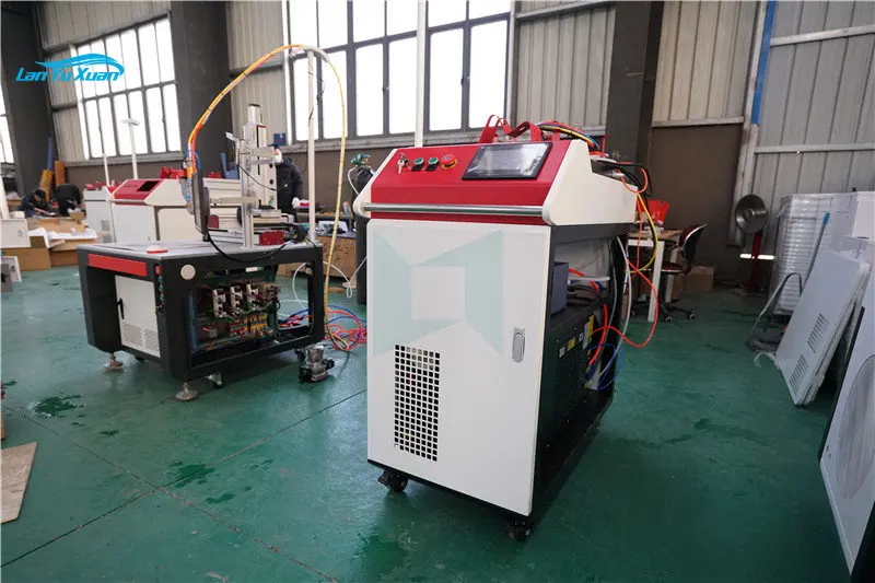 Рисунок 6 - Недорогой волоконный лазер raycus