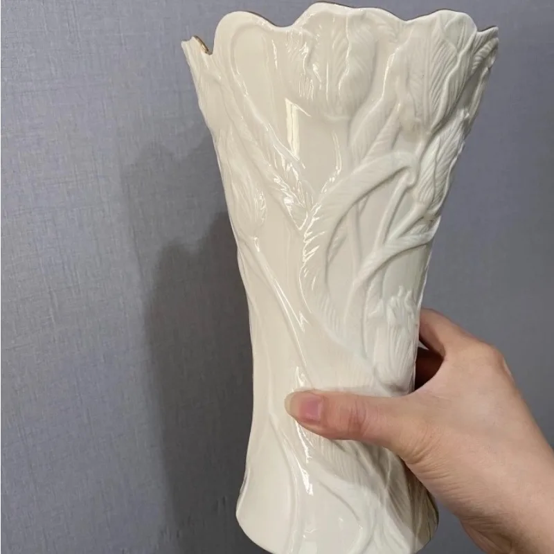 

Nordic Style Tulip Ceramic Vase, Mediaeval Art, Vintage Porcelain Decoration, Wedding Interior Bedroom Decoration