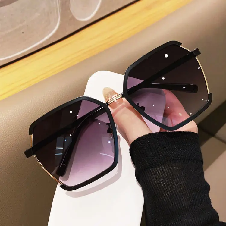 Korean Fashion Metal Square Sunglasses Women's Luxury Brand Designer Sun  Glasses for Female Travel Sunshade Mirror Trend Eyewear - AliExpress