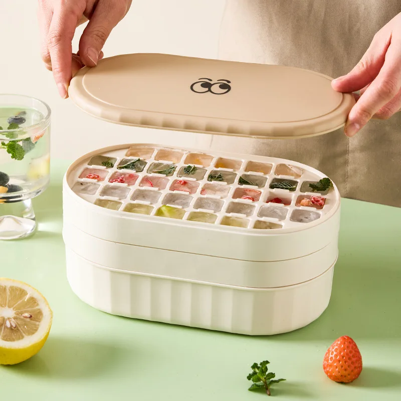 Ice cube mold, plastic, easy demolding, quick freezing ice making, ice storage box, food grade with lid