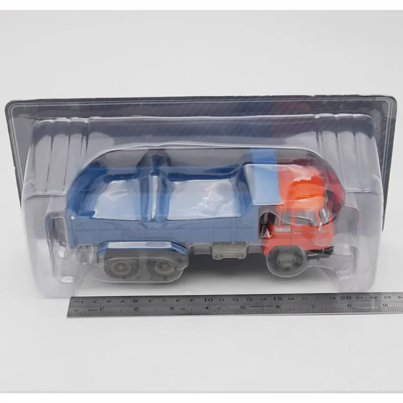 شاحنة قلابة